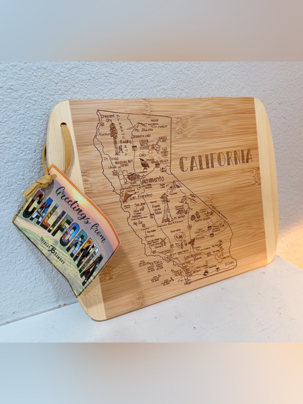 California Bamboo Cutting Board Engraved Map NWT Gift